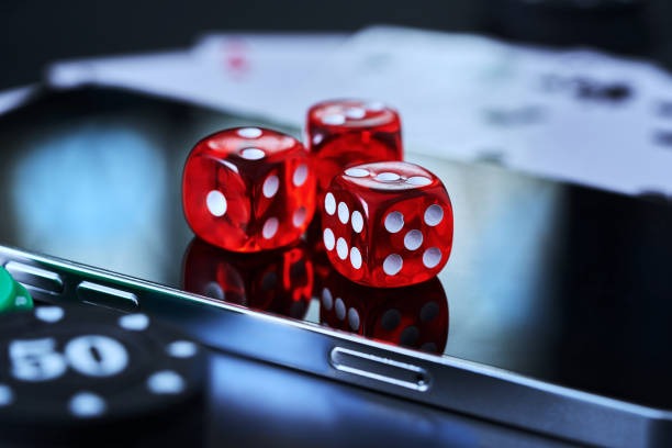 Tim dukungan pelanggan wibu189 yang siap membantu melalui Chat Langsung dan formulir bantuan
